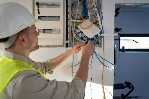 Best 24-Hour Electrician  in Carrollton, OH